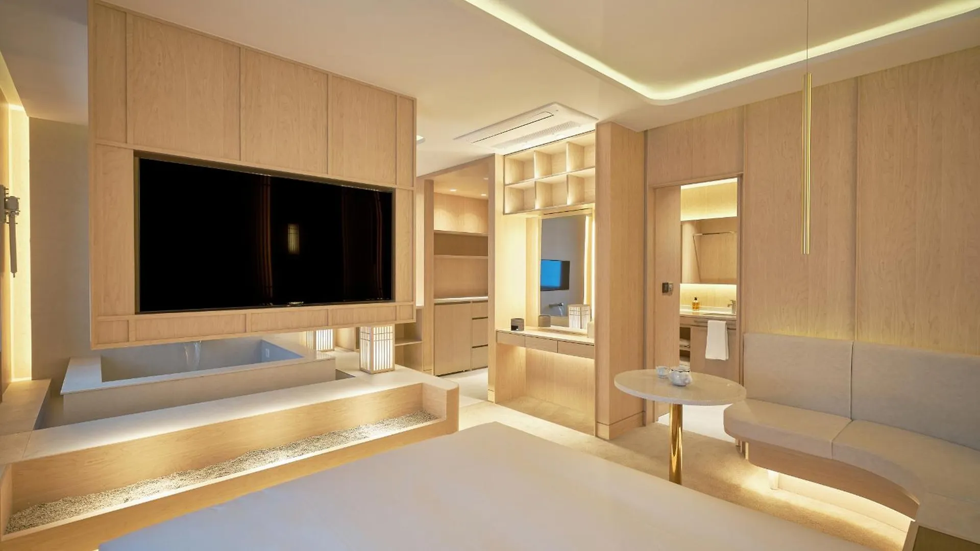 Uh Continental Centerpoint Hotel Busan 4*,  South Korea