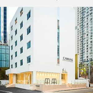 Vandrerhjem Canvas, Busan