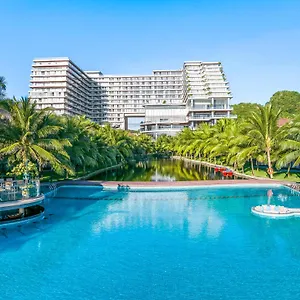 https://resort-koi-residence.hotelsofhoian.com