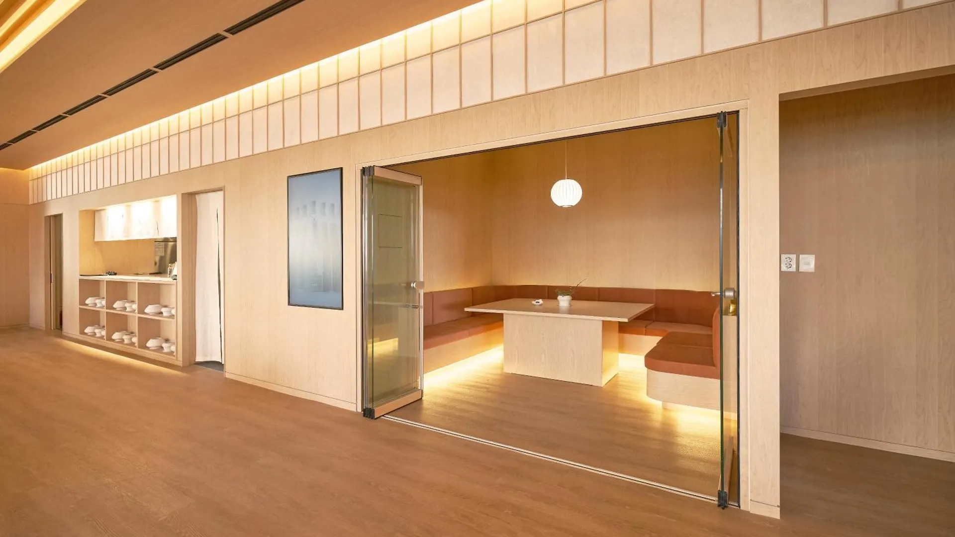Hotel Uh Continental Centerpoint Busan 4*,