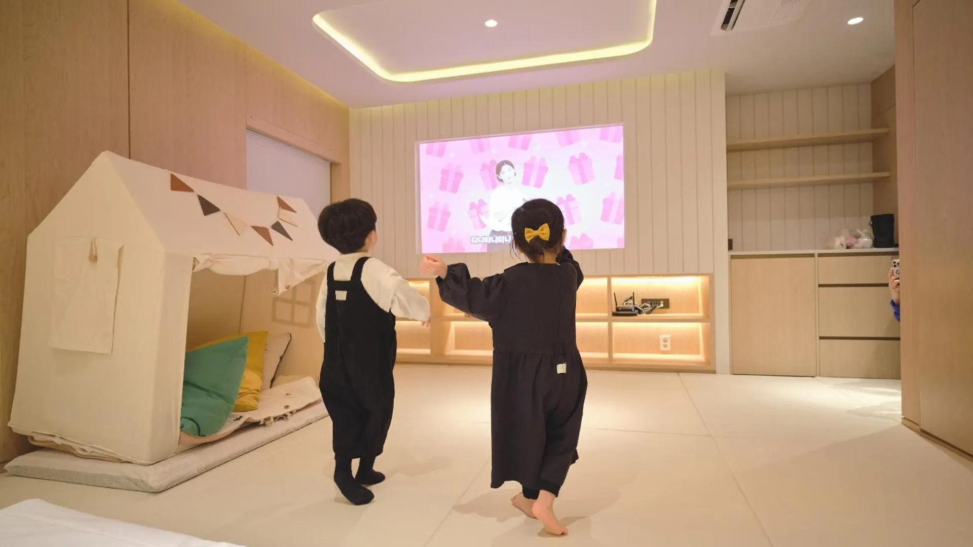 Hotel Uh Continental Centerpoint Busan 4*,